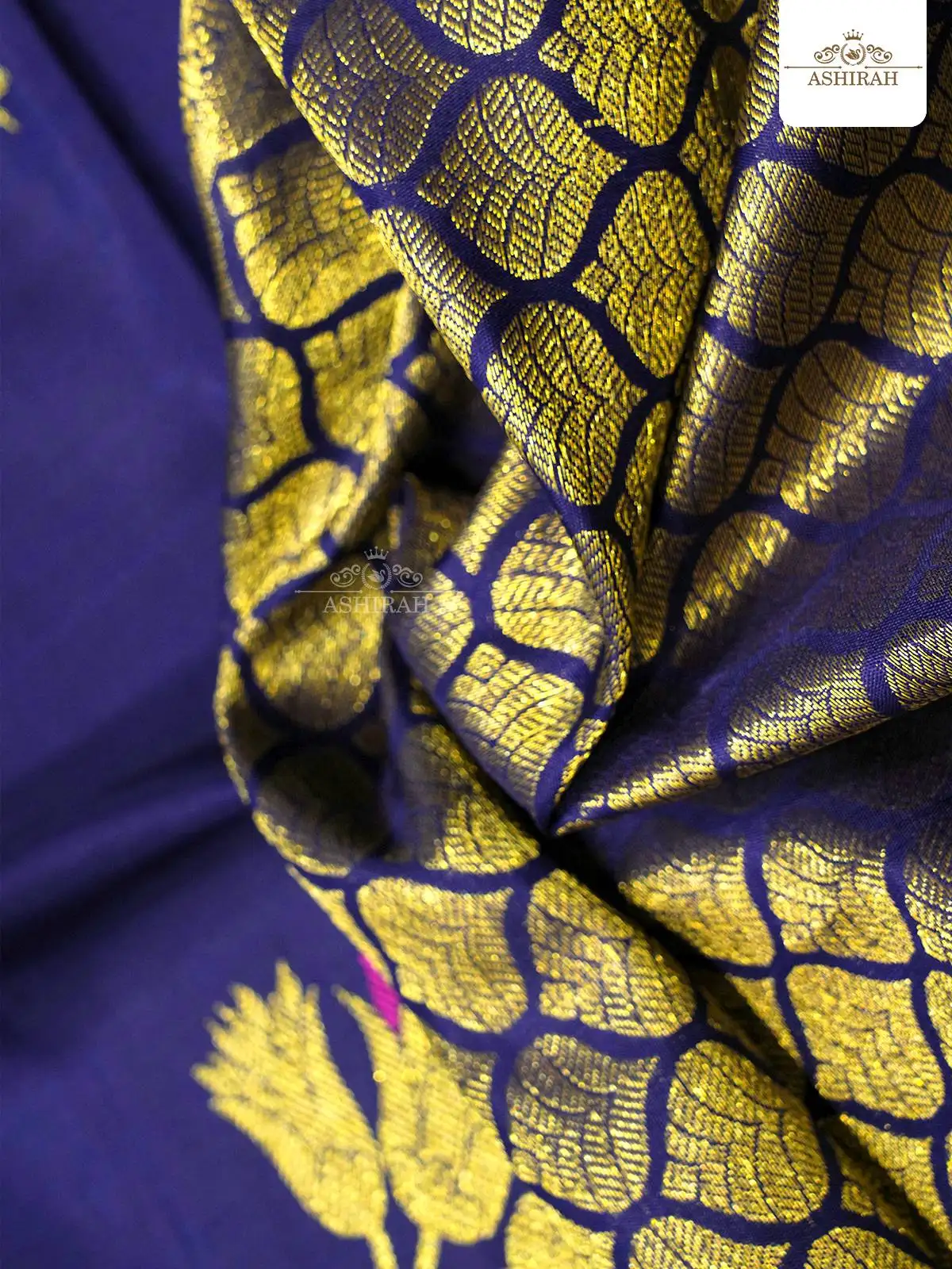 Ink Blue Pure Kanchipuram Silk Saree With Flower Motifs On The Body And Zari Border