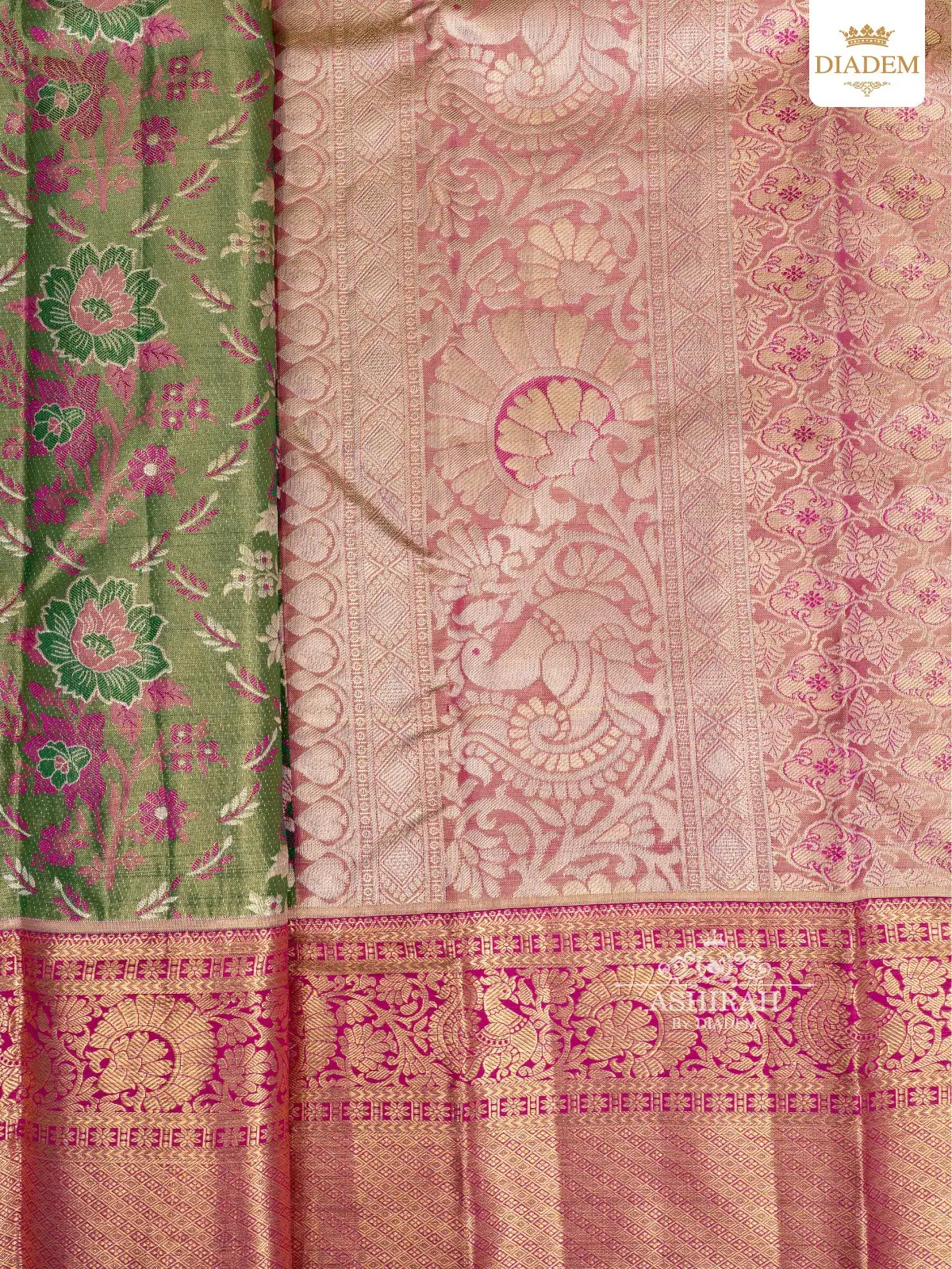 Leaf Green Pure Kanchipuram Korvai Silk Saree With Brocade On The Body And Peacock Motifs Zari Border
