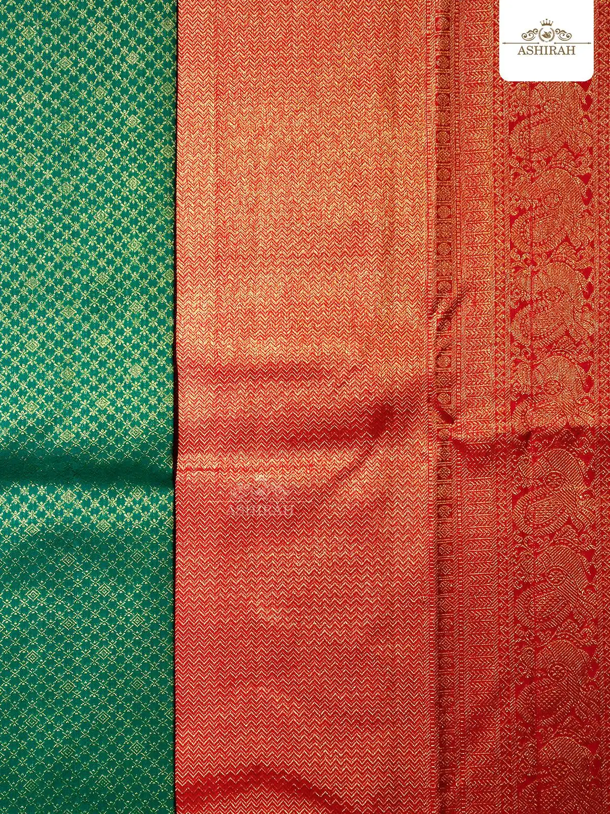 Green Pure Kanchipuram Korvai Silk Saree With Brocade On The Body And Annam Motifs Zari Border
