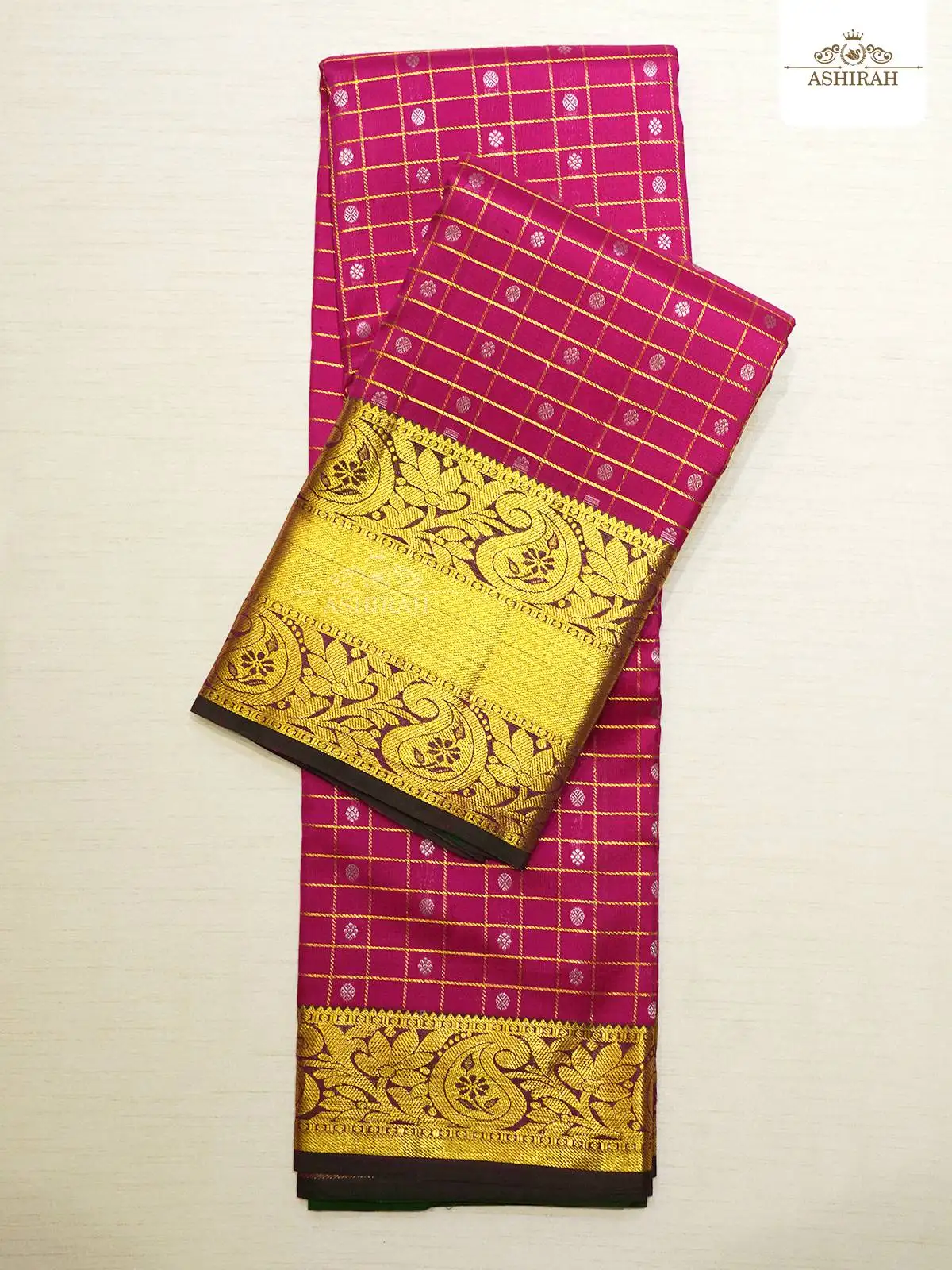 Dark Pink Pure Kanchipuram Silk Saree With Checks Design On The Body And Paisley Motifs Zari Border