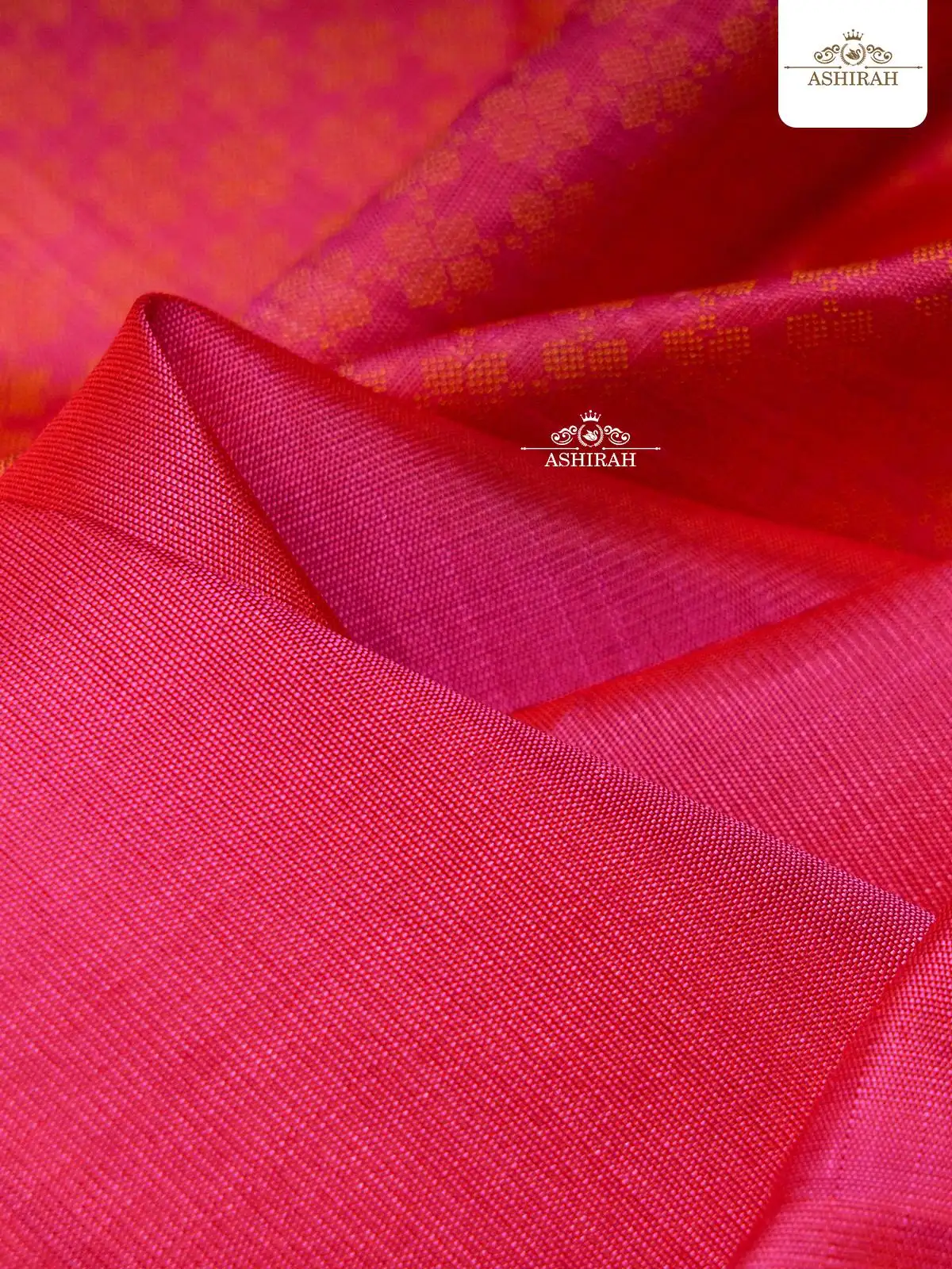 Pink Pure Kanchipuram Silk Saree With Zari Brocade On The Body And Gold Zari Border