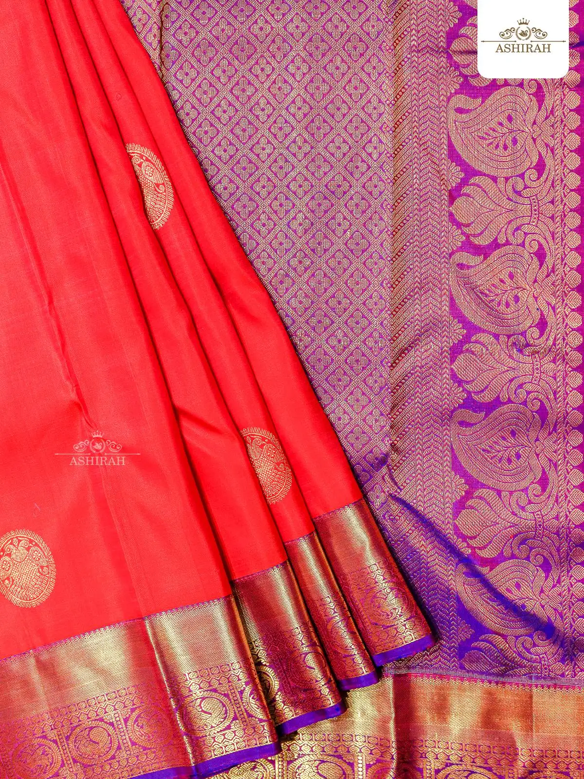 Red Pure Kanchipuram Silk Saree With Bird Motifs On The Body And Animal Motifs Zari Border